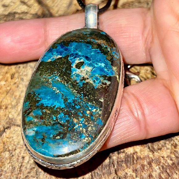 Chessylite Azurite Pendant 2 1/4” - Picture 5 of 10